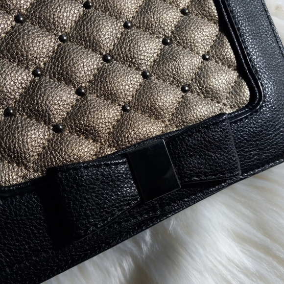 Cross body purse - Picture 3 of 6